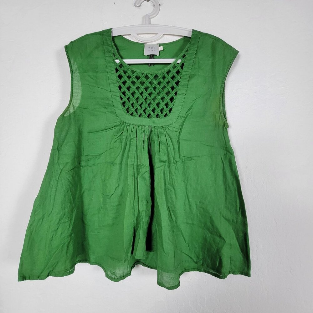 HD in Paris Anthropologie Lattice Pane Green Blouse Top Small Cap Sleeve Casual